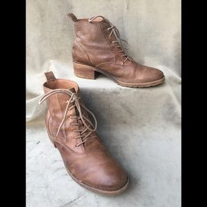LUCKY BRAND "Giorgia" Lace Up Booties